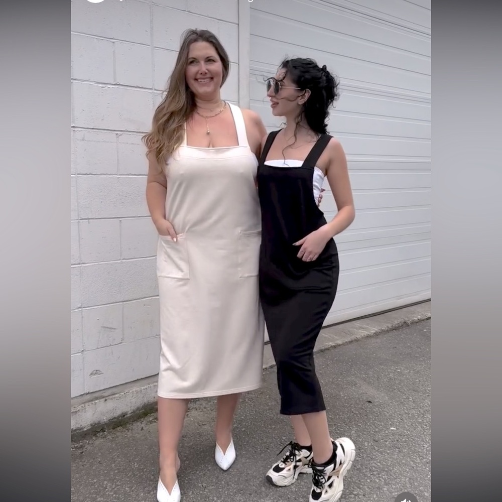 NWT Smash and Tess midi daphne dress in heather almond size large